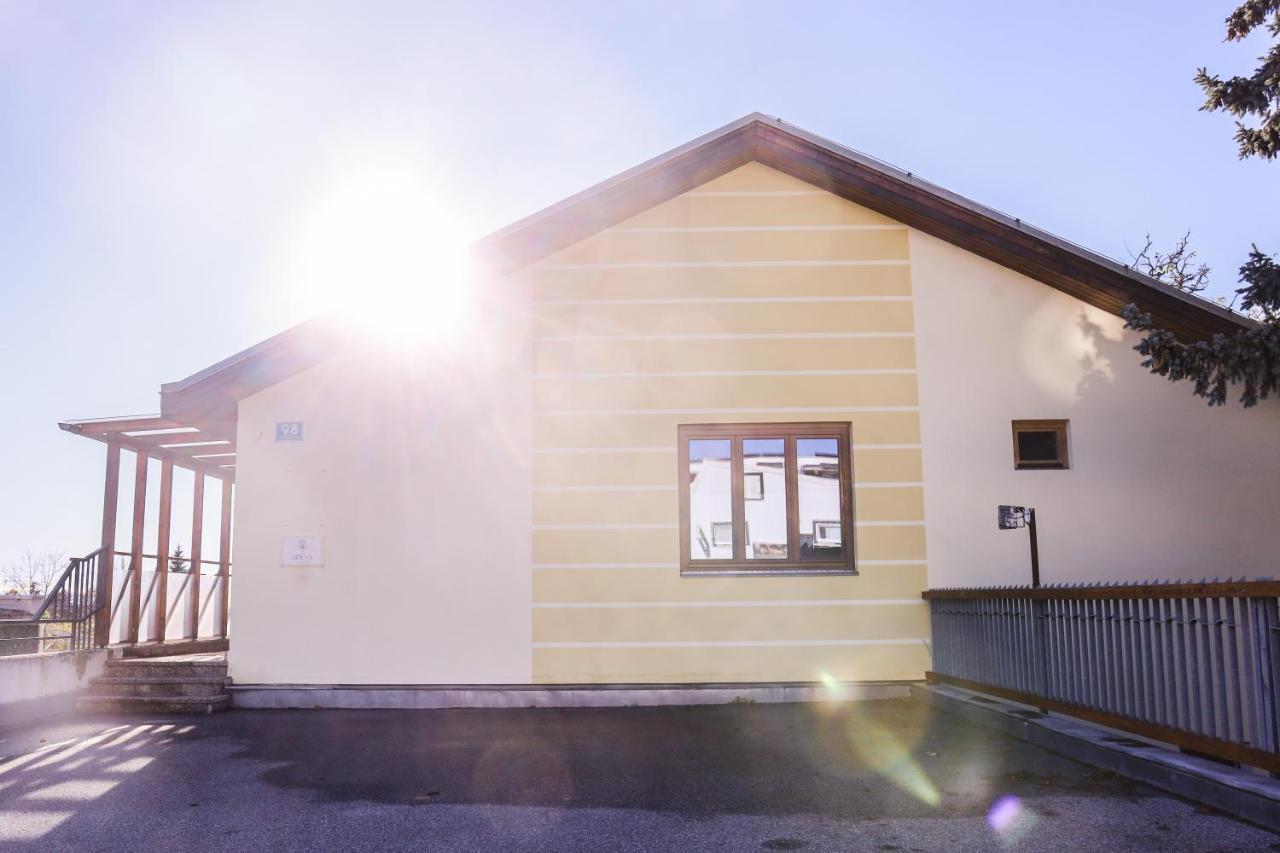 110M2 Apartment In Graz-Saint Peter - Free Parking Екстер'єр фото